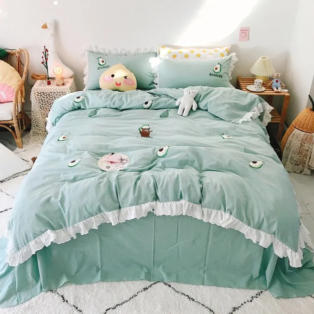Kawaii Peach Strawberry Bedding Set