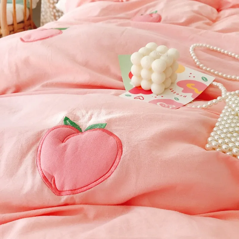 Kawaii Peach Strawberry Bedding Set