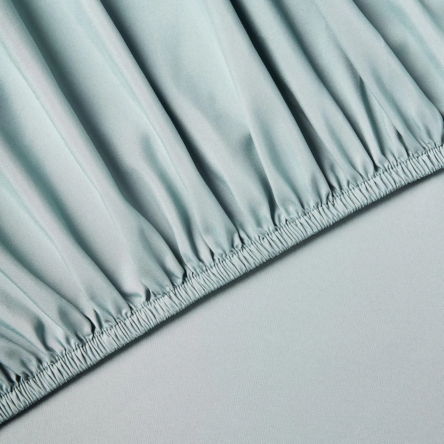 Lightweight Super Soft Easy Care Microfiber 4-Piece Bed Sheet Set with 19" Deep Pocket