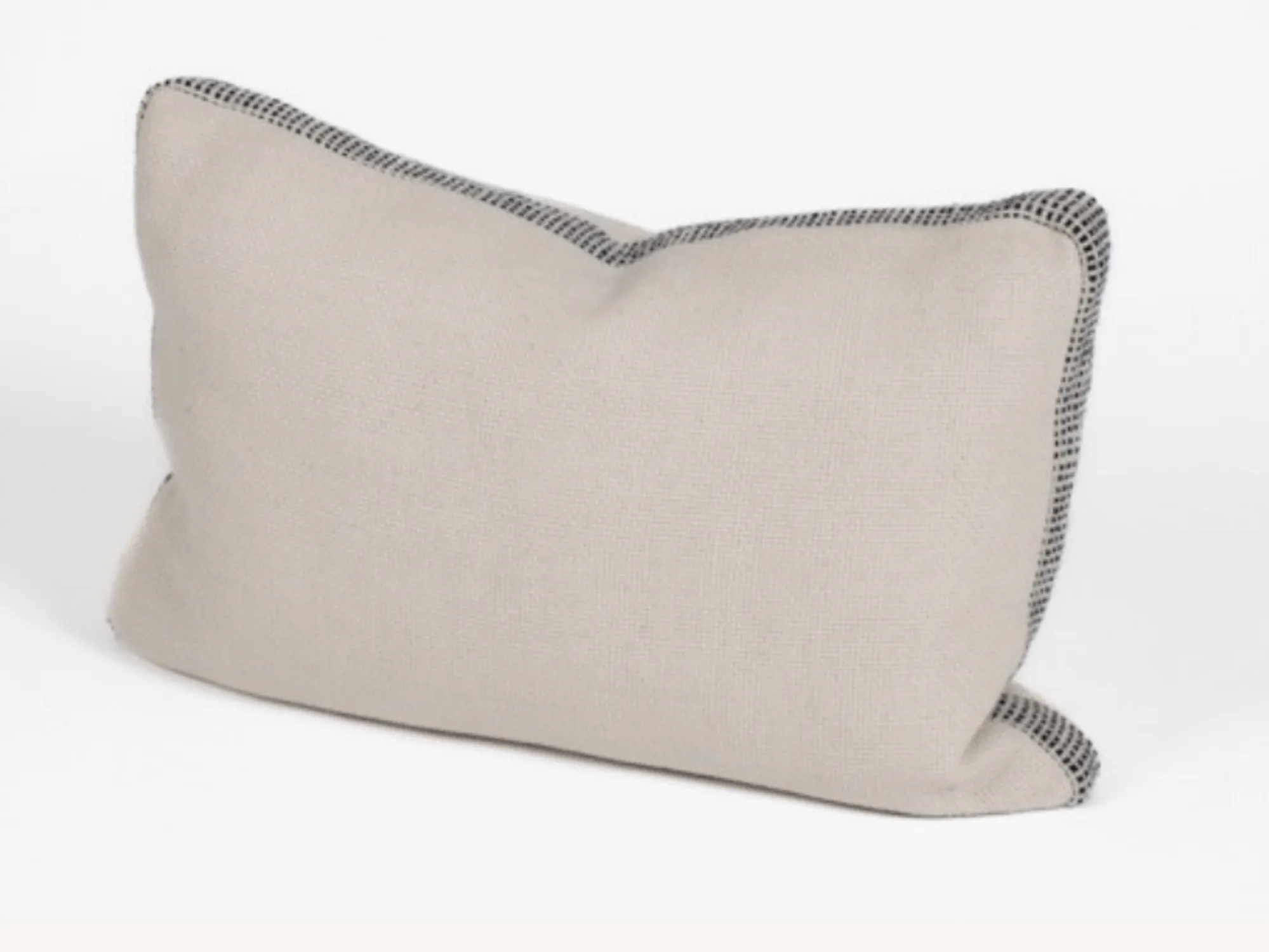 Makun Pillow with Dots Cinta - White/Black