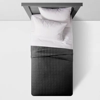 Open Box - Twin Box Stitch Microfiber Kids' Quilt Black - Pillowfort