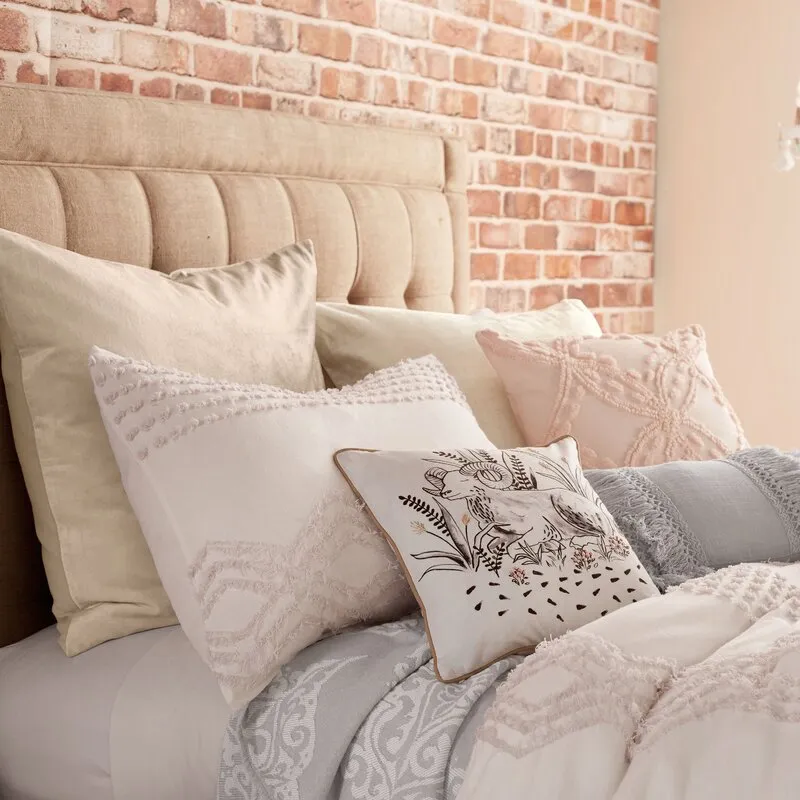 Outsey Standard Cotton Chenille Comforter Set