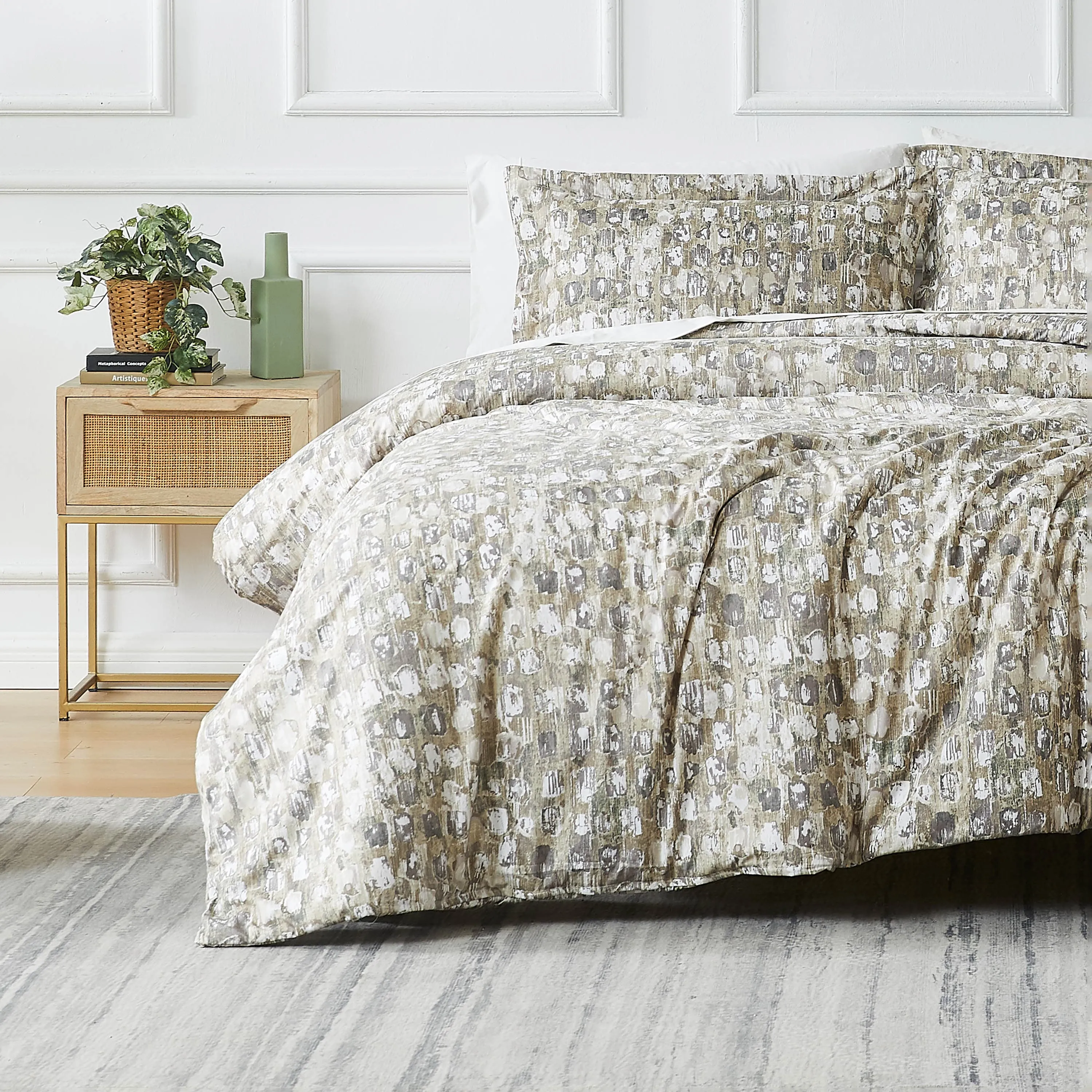 Rhythm Oversized Comforter Set