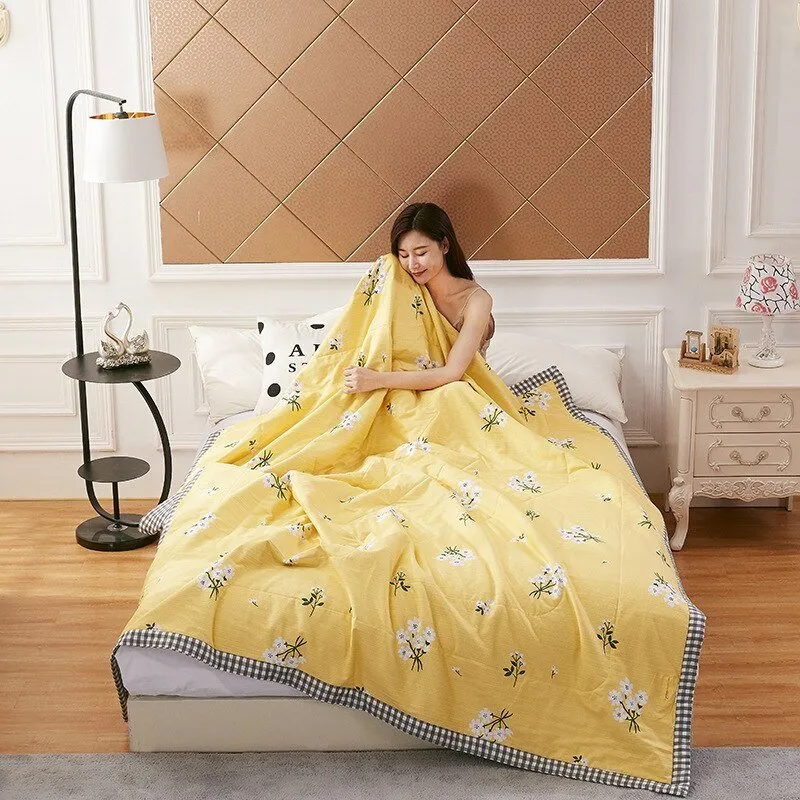Washable Summer Cotton Quilt - Microfiber Duvet Insert